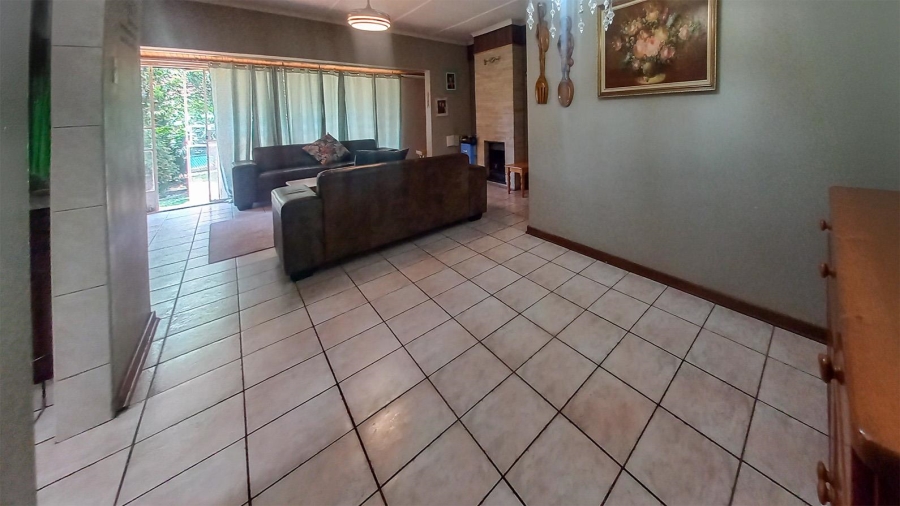 3 Bedroom Property for Sale in Edleen Gauteng