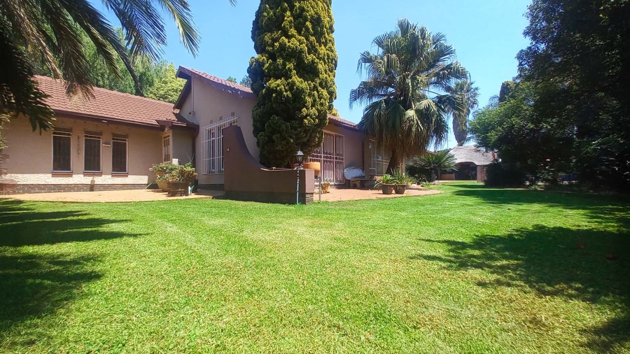 3 Bedroom Property for Sale in Edleen Gauteng