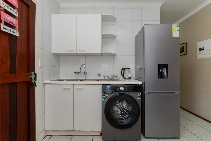 3 Bedroom Property for Sale in Birchleigh Gauteng