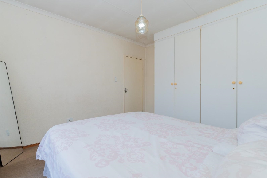 3 Bedroom Property for Sale in Birchleigh Gauteng