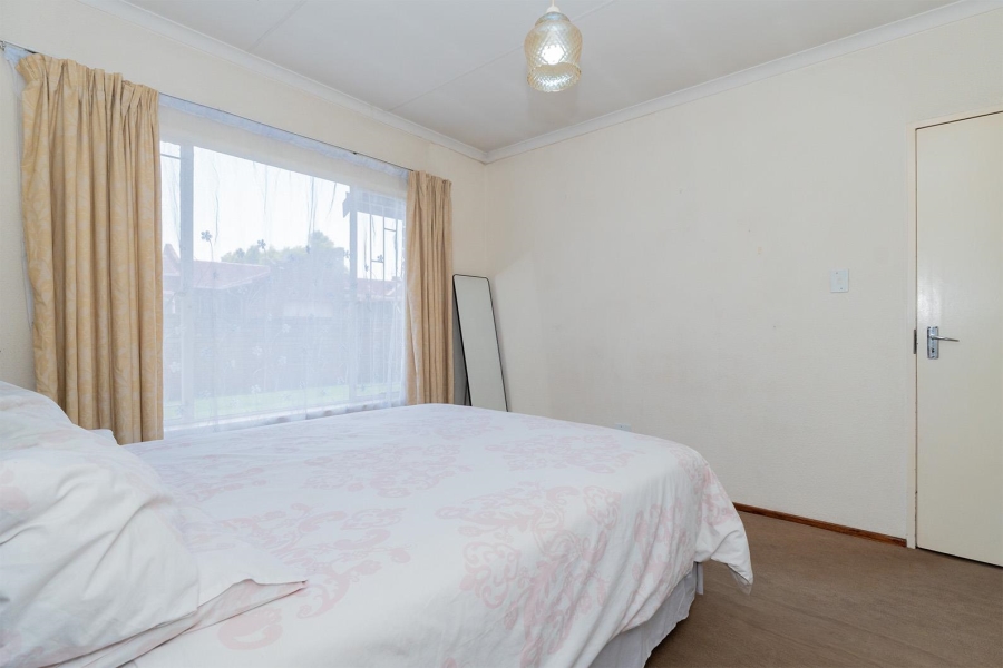 3 Bedroom Property for Sale in Birchleigh Gauteng