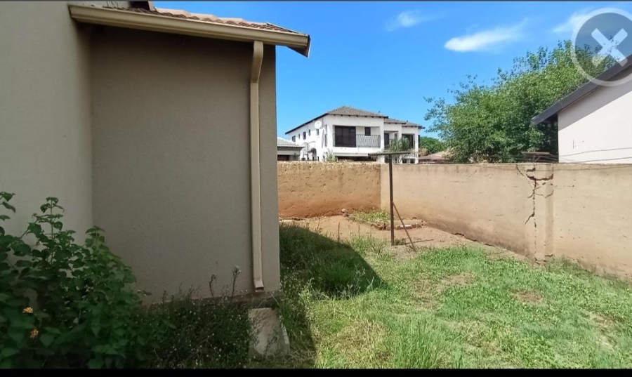 3 Bedroom Property for Sale in Nkwe Estate Gauteng
