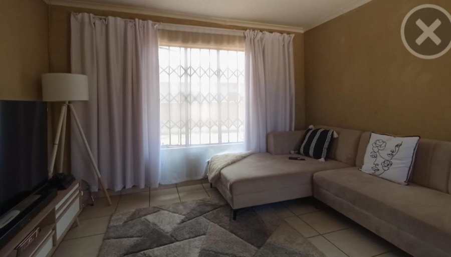 3 Bedroom Property for Sale in Nkwe Estate Gauteng