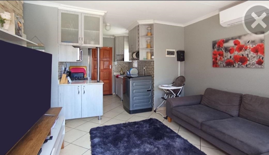 3 Bedroom Property for Sale in Rosslyn Gauteng