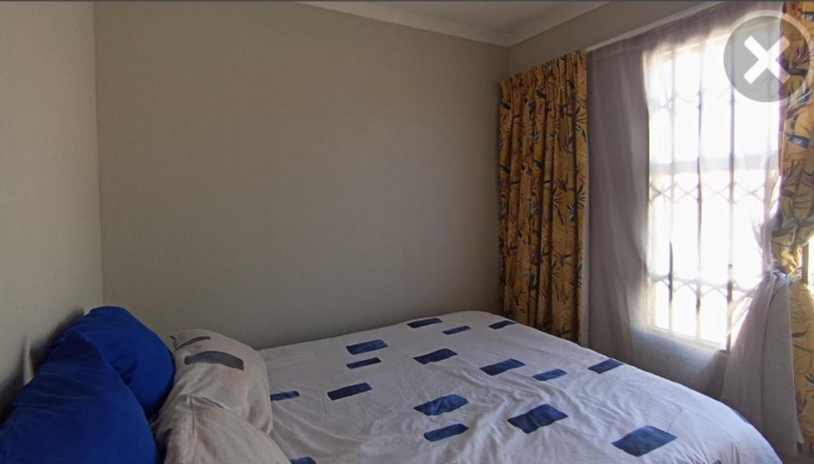 3 Bedroom Property for Sale in Rosslyn Gauteng