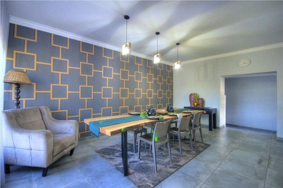 5 Bedroom Property for Sale in Brackenhurst Gauteng