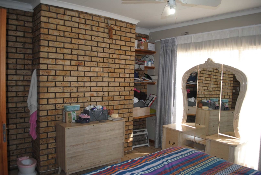 4 Bedroom Property for Sale in Homelands Gauteng