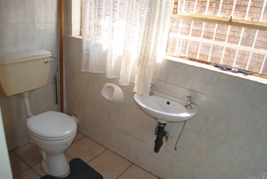 4 Bedroom Property for Sale in Homelands Gauteng