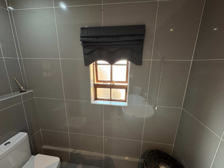 3 Bedroom Property for Sale in Meyersdal Gauteng