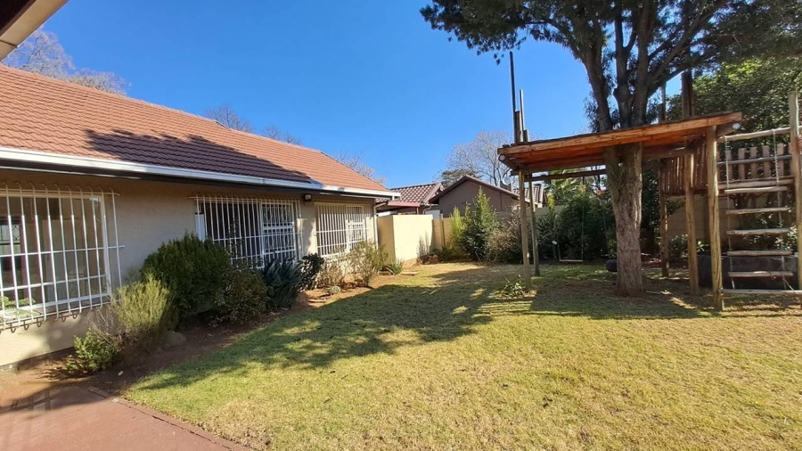To Let 3 Bedroom Property for Rent in Randhart Gauteng