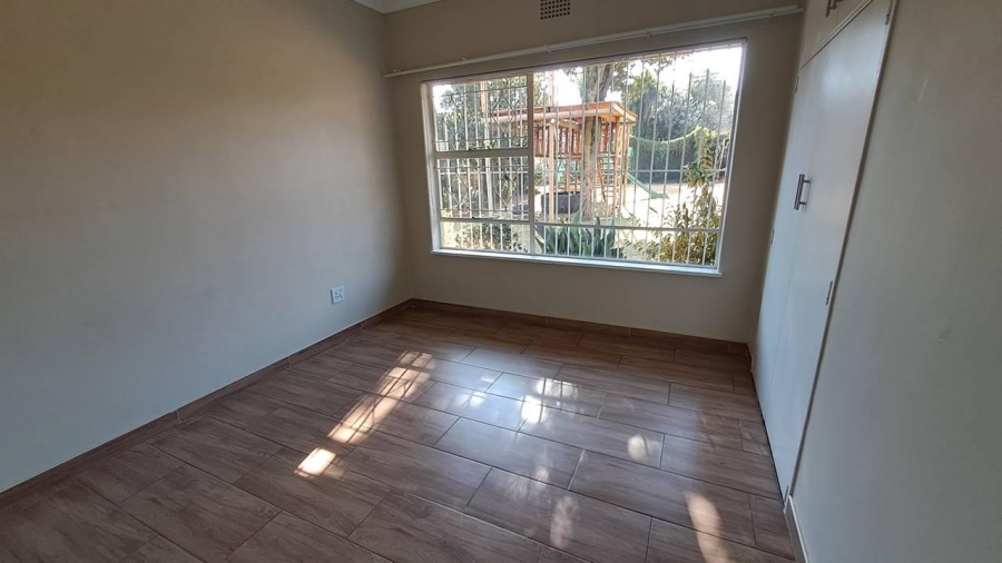 To Let 3 Bedroom Property for Rent in Randhart Gauteng