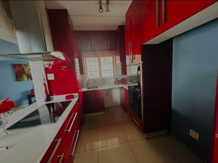 2 Bedroom Property for Sale in Mondeor Gauteng