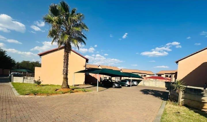 2 Bedroom Property for Sale in Mondeor Gauteng