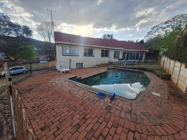 4 Bedroom Property for Sale in Kibler Park Gauteng