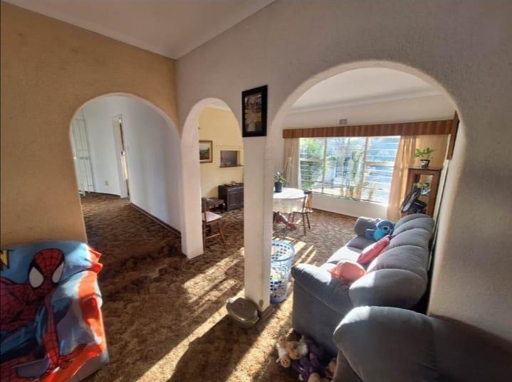 4 Bedroom Property for Sale in Kibler Park Gauteng