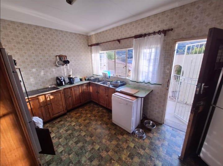 4 Bedroom Property for Sale in Kibler Park Gauteng