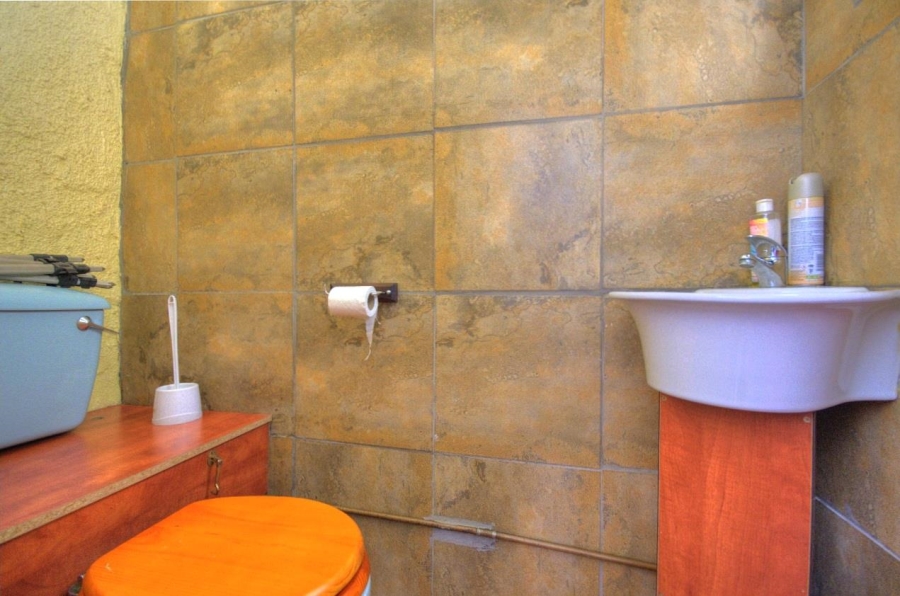 4 Bedroom Property for Sale in Verwoerdpark Gauteng