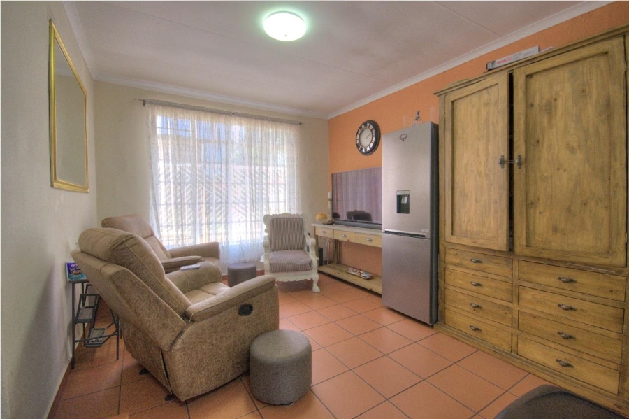 4 Bedroom Property for Sale in Verwoerdpark Gauteng