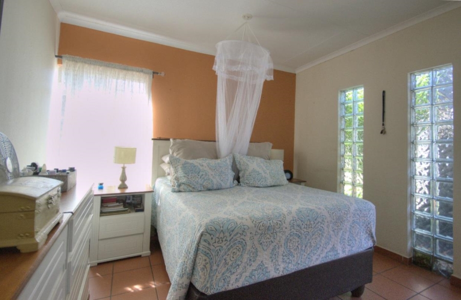 4 Bedroom Property for Sale in Verwoerdpark Gauteng