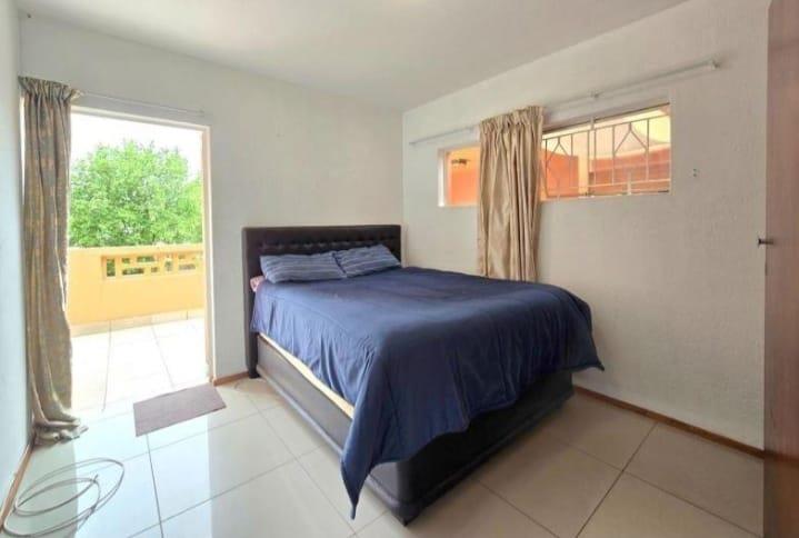 3 Bedroom Property for Sale in Brackendowns Gauteng