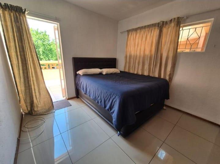3 Bedroom Property for Sale in Brackendowns Gauteng