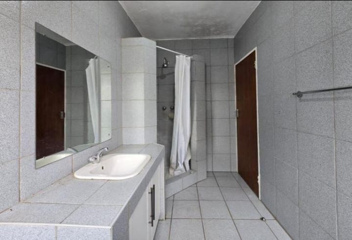 3 Bedroom Property for Sale in Brackendowns Gauteng