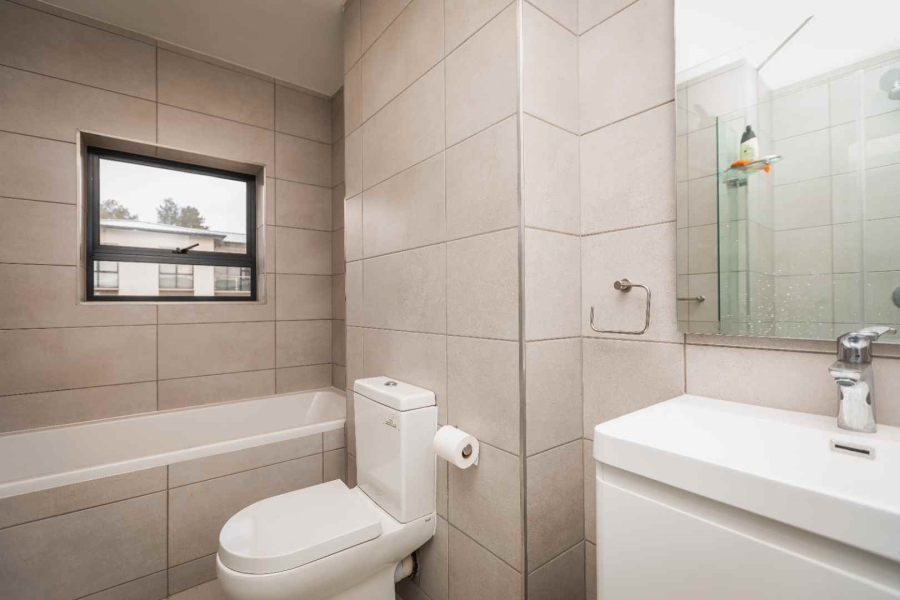 3 Bedroom Property for Sale in Eye of Africa Gauteng