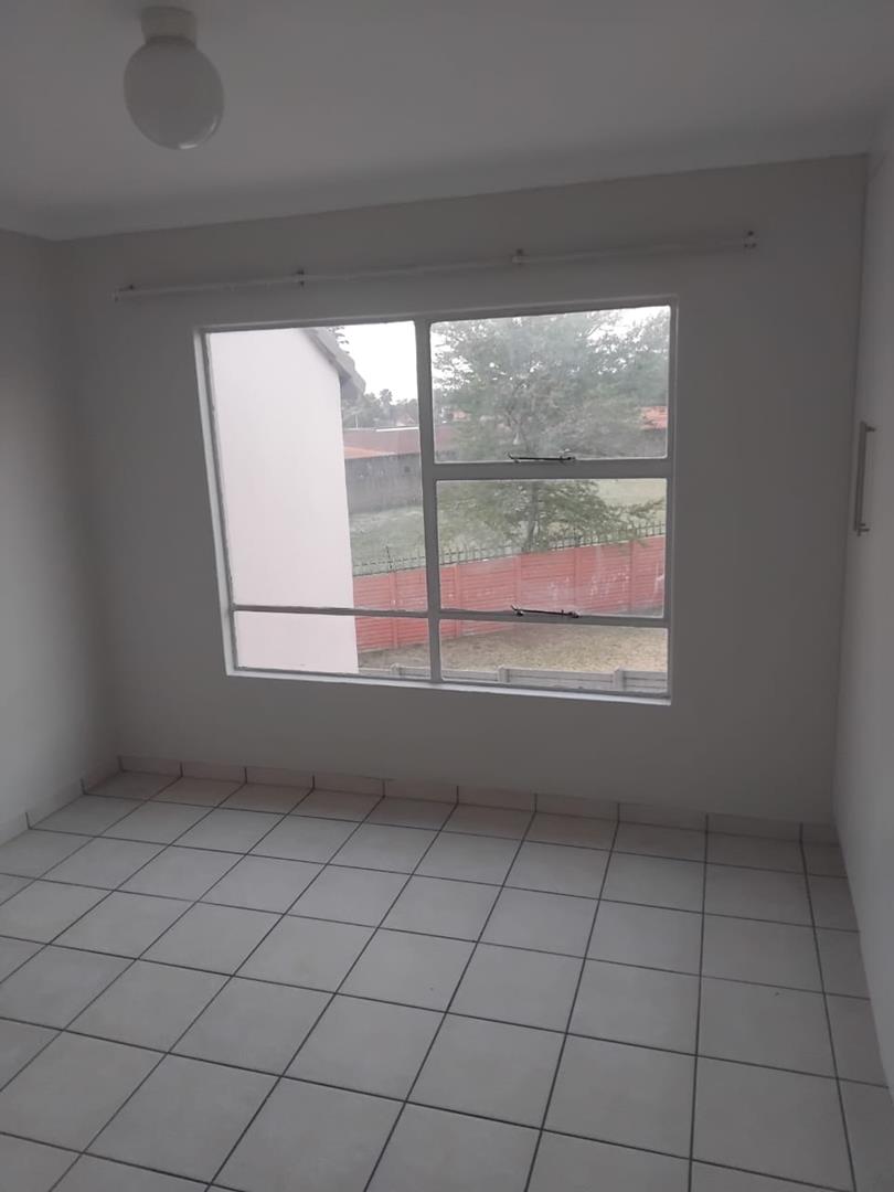 2 Bedroom Property for Sale in Norkem Park Gauteng