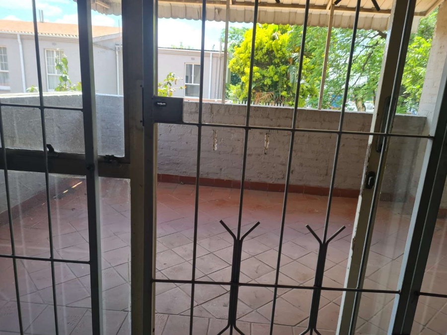 1 Bedroom Property for Sale in Beyerspark Gauteng