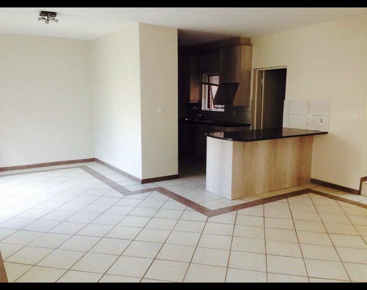 3 Bedroom Property for Sale in Woodhill Estate Gauteng