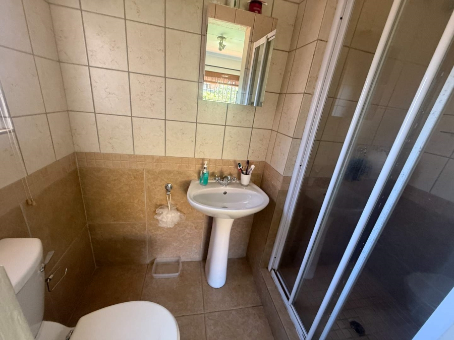 3 Bedroom Property for Sale in Radiokop Gauteng