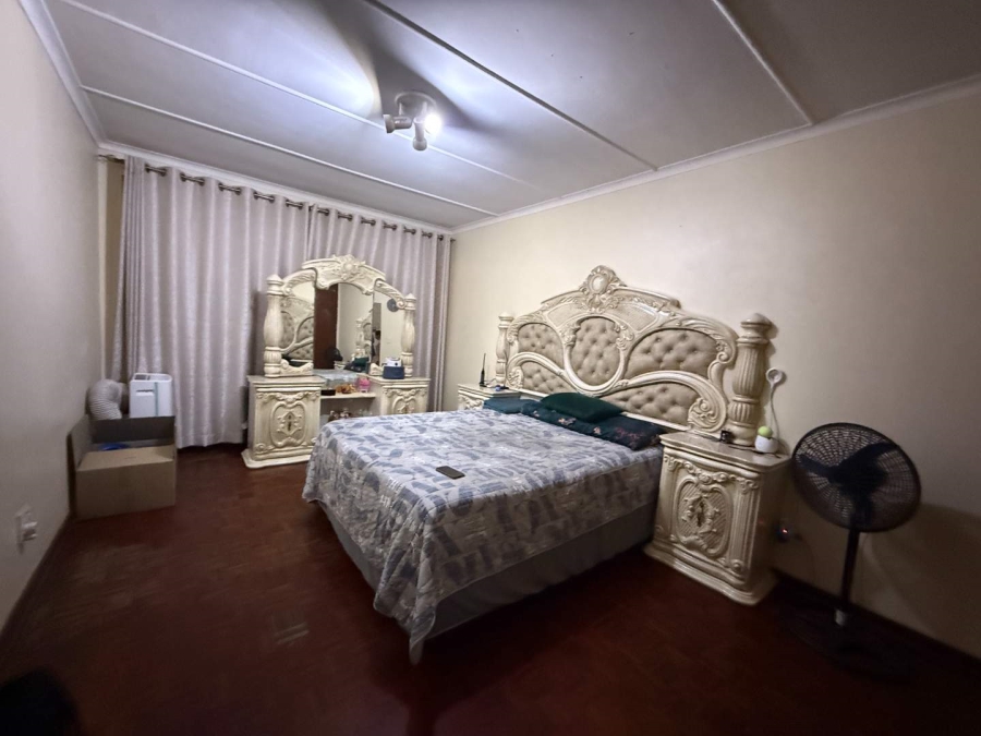 1 Bedroom Property for Sale in Ferndale Gauteng