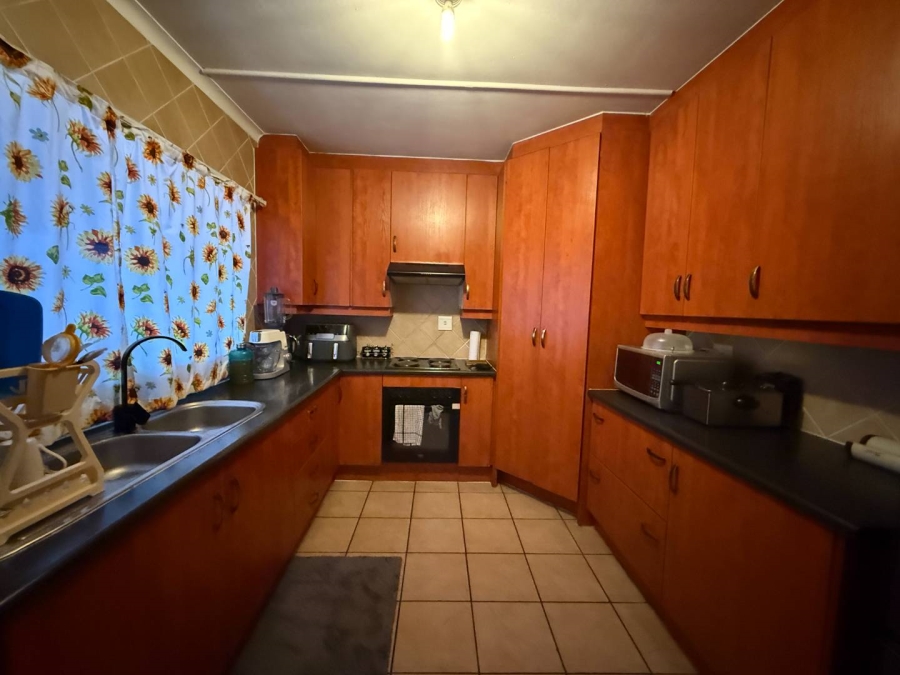 1 Bedroom Property for Sale in Ferndale Gauteng