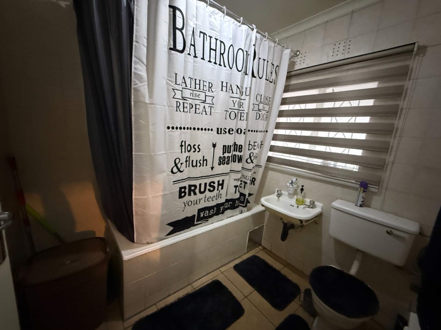 1 Bedroom Property for Sale in Ferndale Gauteng