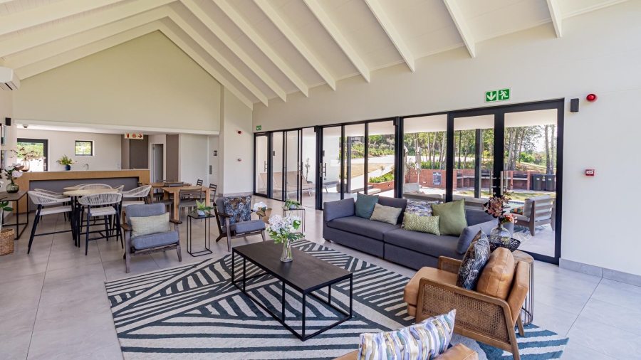 1 Bedroom Property for Sale in Sandringham Gauteng