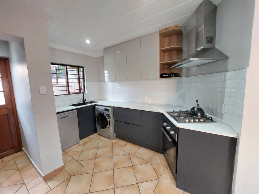 To Let 3 Bedroom Property for Rent in Morningside Gauteng