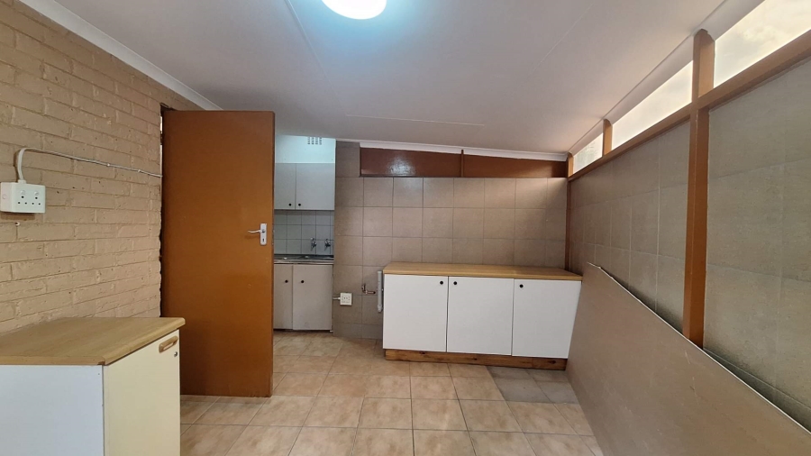 To Let 0 Bedroom Property for Rent in Discovery Gauteng