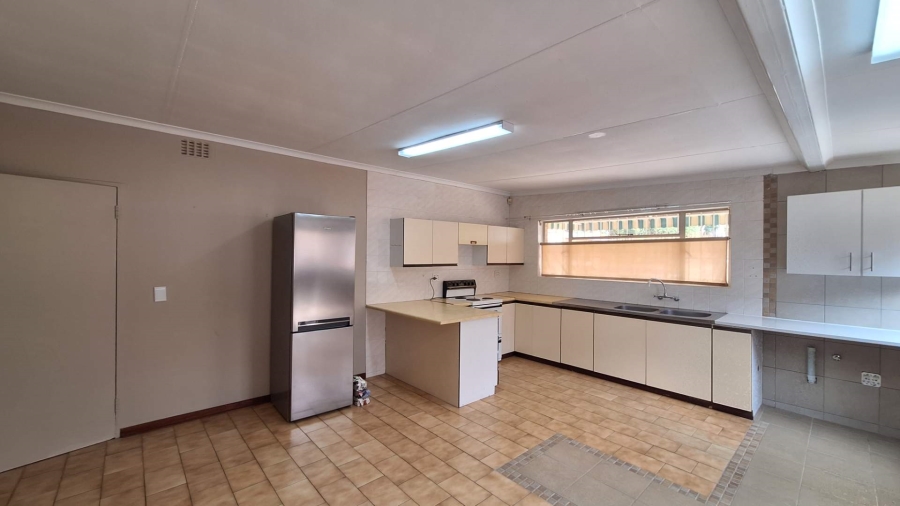 To Let 1 Bedroom Property for Rent in Discovery Gauteng