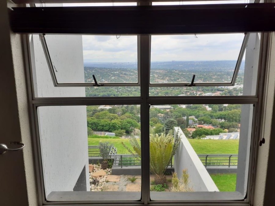 To Let 2 Bedroom Property for Rent in Northcliff Gauteng