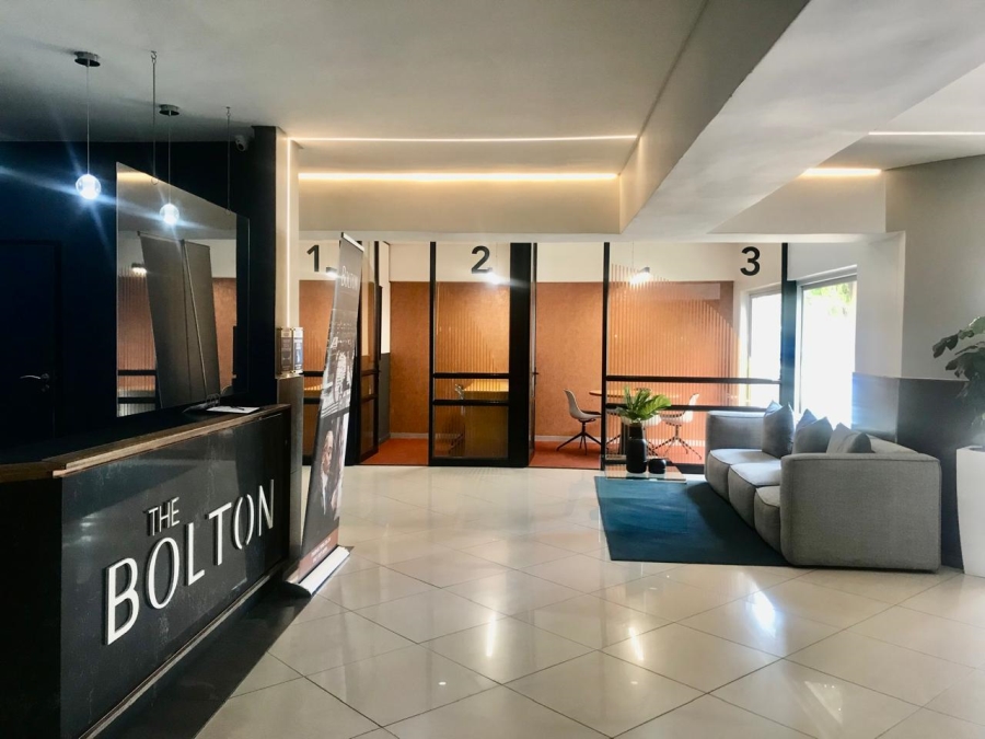 To Let 1 Bedroom Property for Rent in Rosebank Gauteng