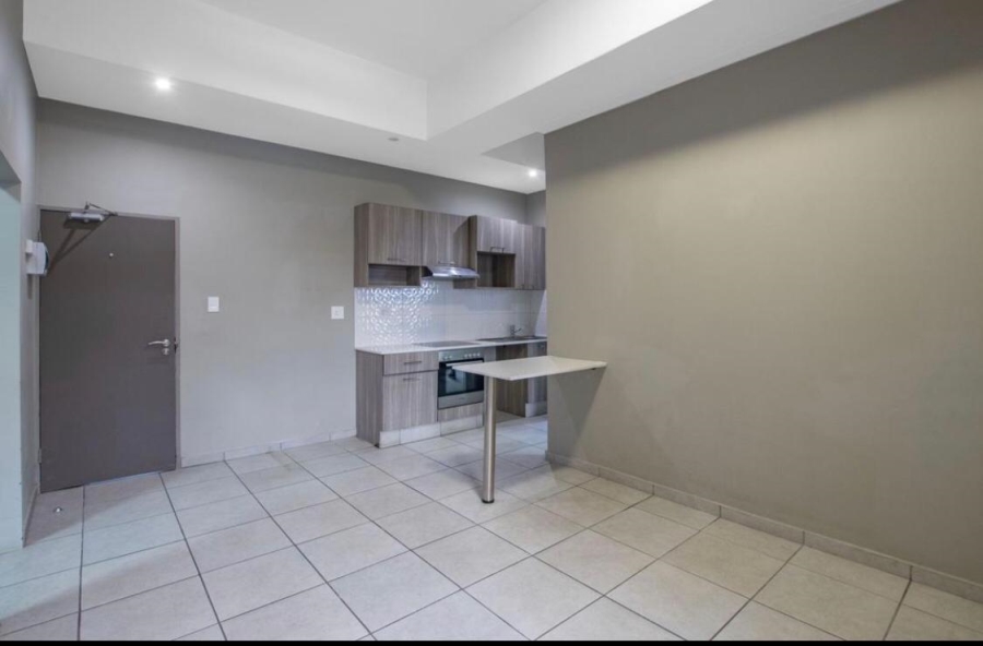 To Let 1 Bedroom Property for Rent in Rosebank Gauteng
