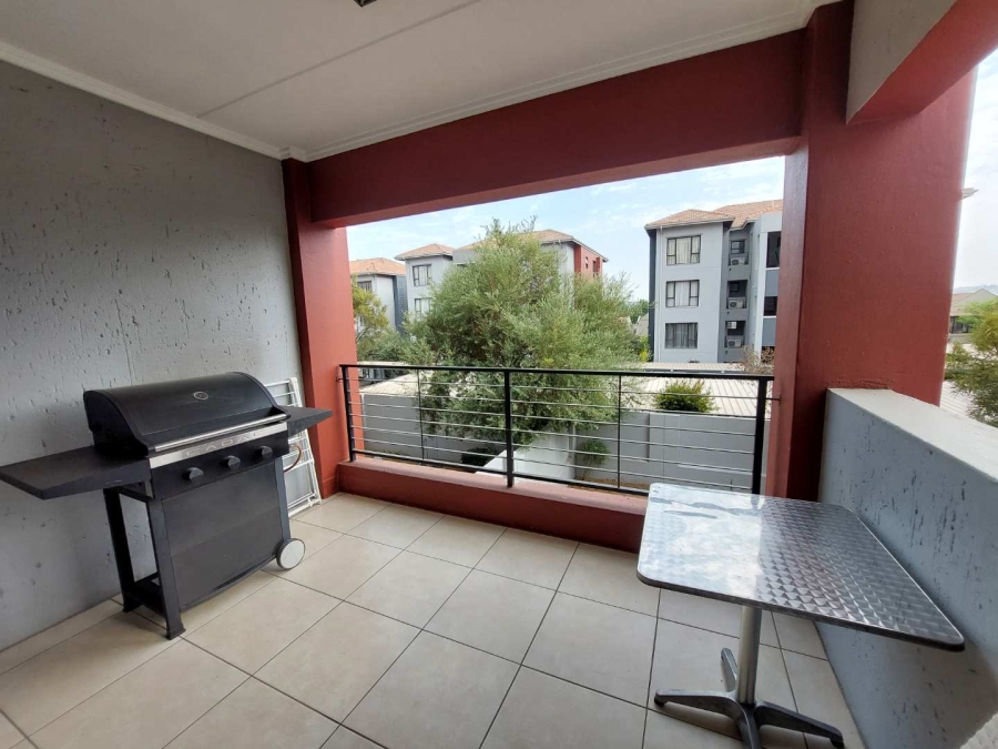 To Let 2 Bedroom Property for Rent in Barbeque Downs Gauteng