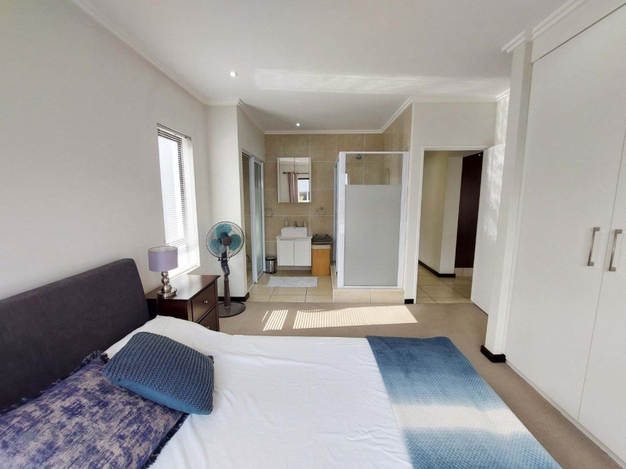 To Let 2 Bedroom Property for Rent in Barbeque Downs Gauteng