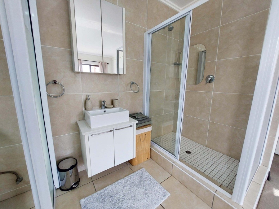 To Let 2 Bedroom Property for Rent in Barbeque Downs Gauteng