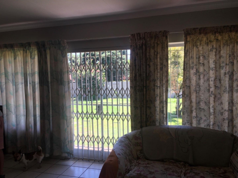 3 Bedroom Property for Sale in Rooihuiskraal Gauteng