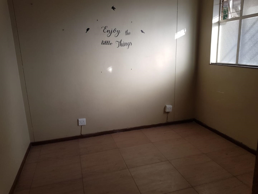 2 Bedroom Property for Sale in Sunnyside Gauteng