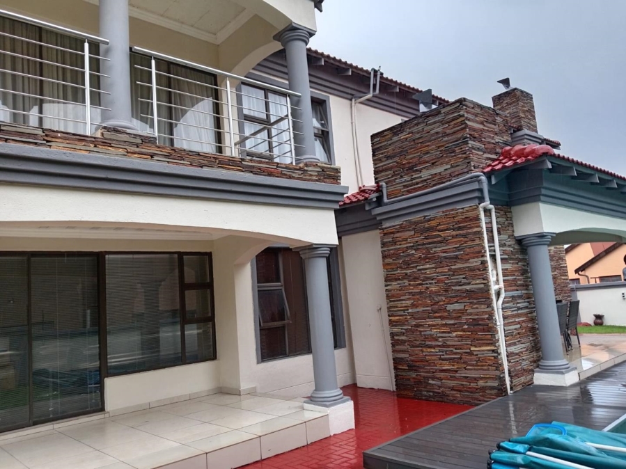 7 Bedroom Property for Sale in Chantelle Gauteng