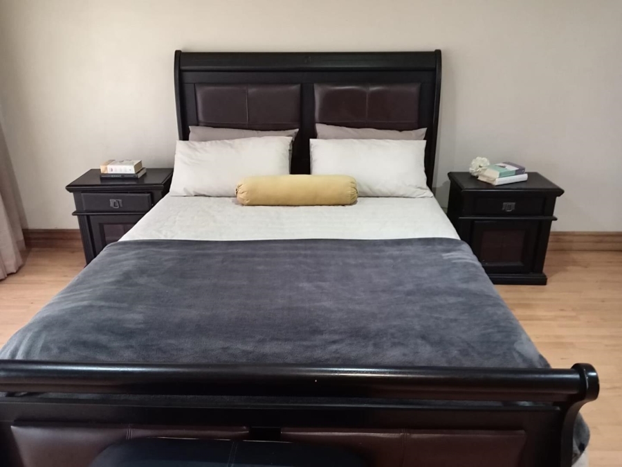 7 Bedroom Property for Sale in Chantelle Gauteng