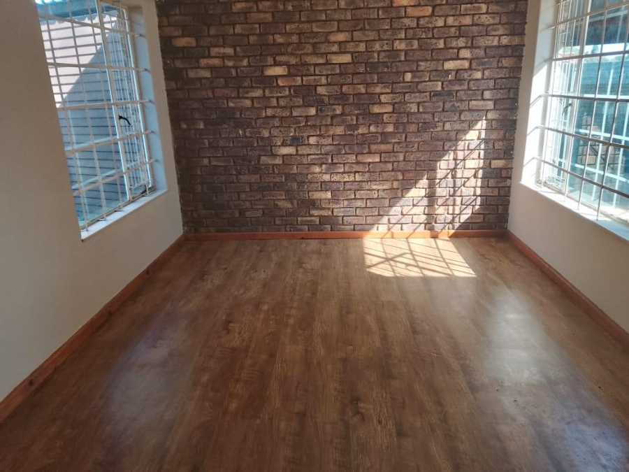 3 Bedroom Property for Sale in Chantelle Gauteng