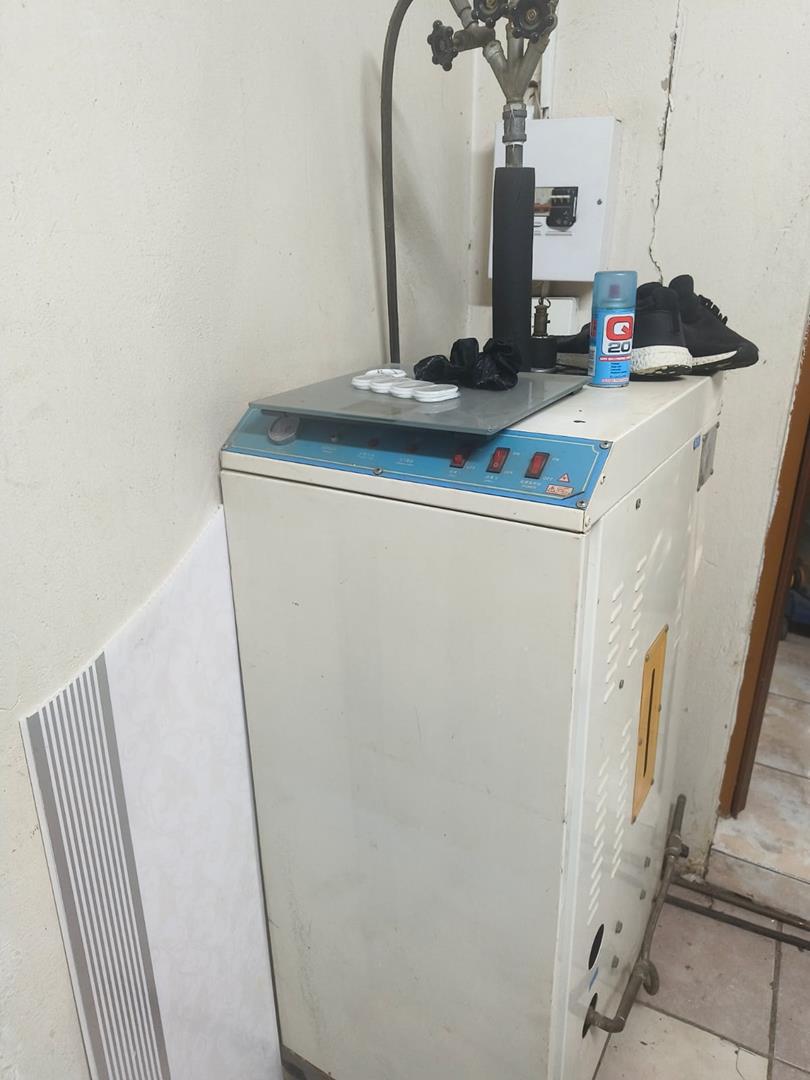 5 Bedroom Property for Sale in Kilner Park Gauteng